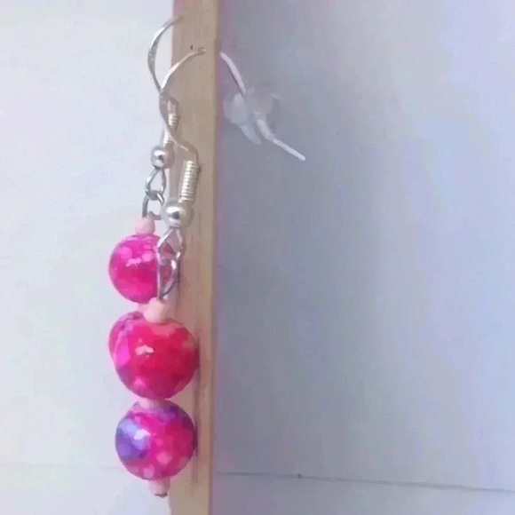 Beaded 925 Earrings made in Key Largo - Picture 2 of 3